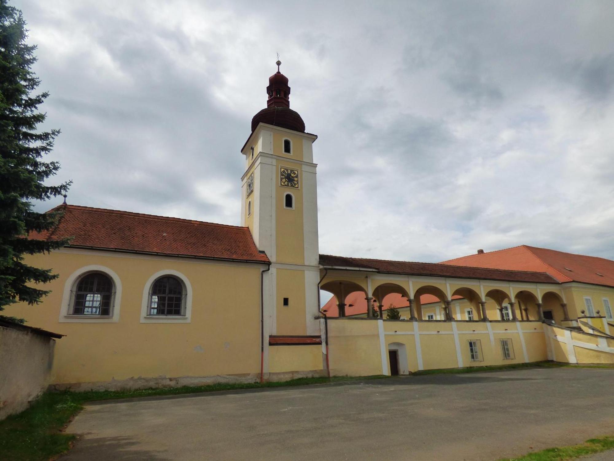 Penzion Nove Dvory Кутна-Гора Экстерьер фото